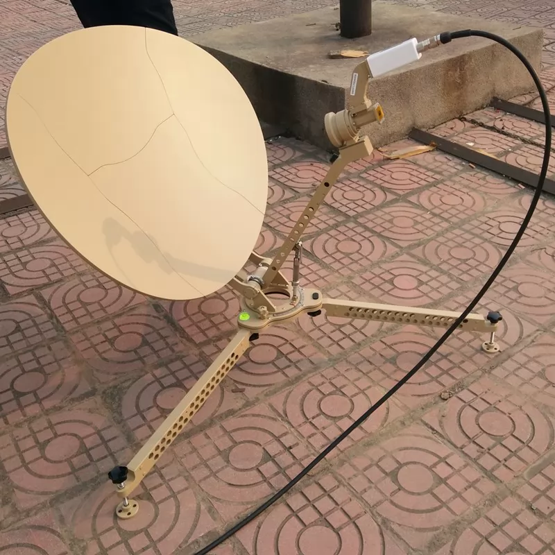 4.5m C/Ku band satellite communication antenna