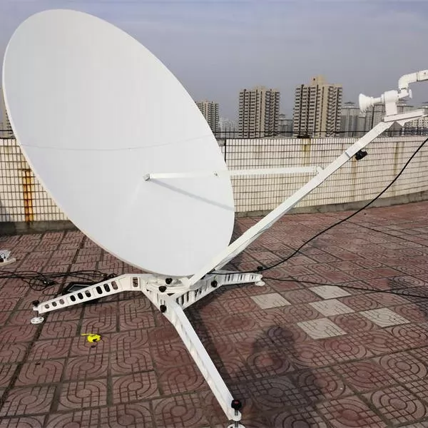 4.5m C/Ku band satellite communication antenna