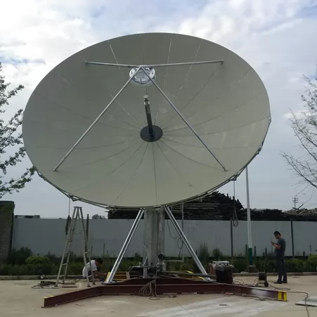 Antena de comunicação por satélite Rx/Tx de 7,3 m