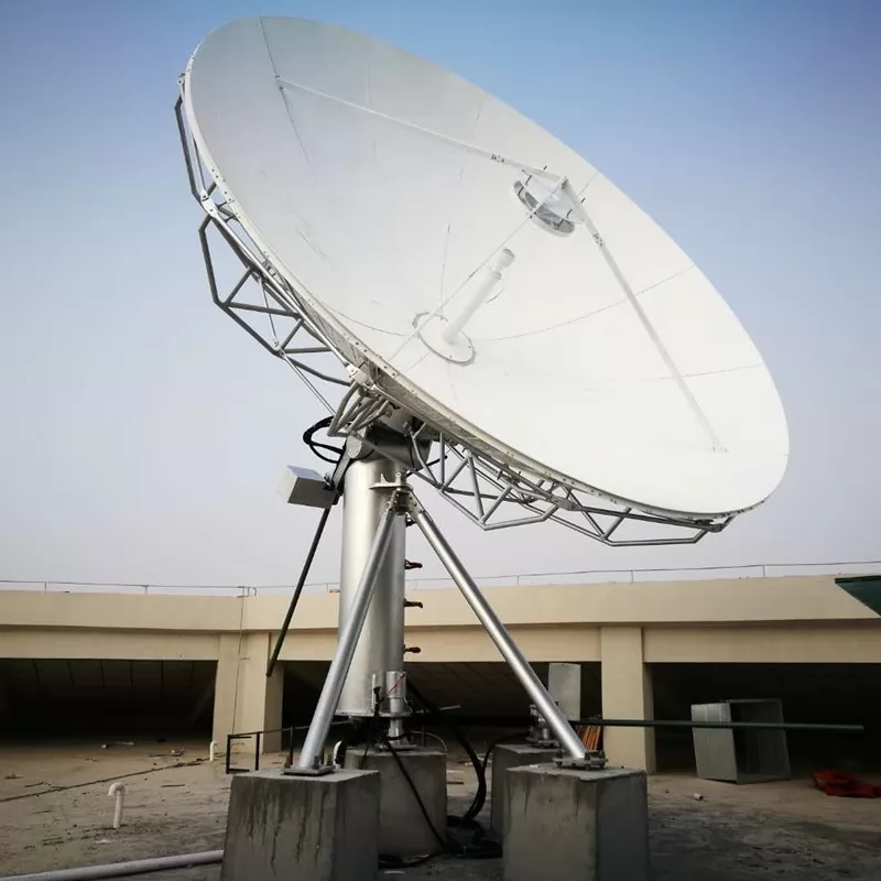 Antena de comunicação por satélite de banda C/Ku de 4,5 m