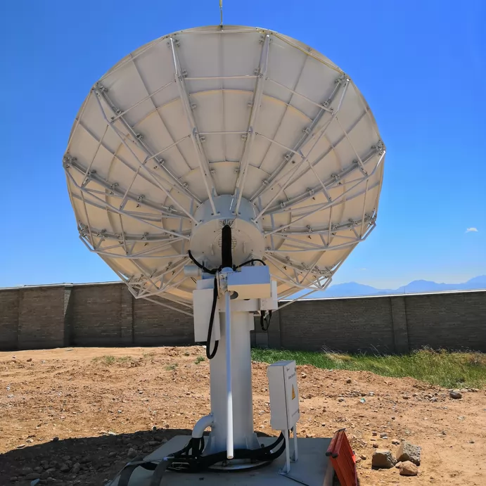 Antena de comunicação por satélite de banda C/Ku de 4,5 m