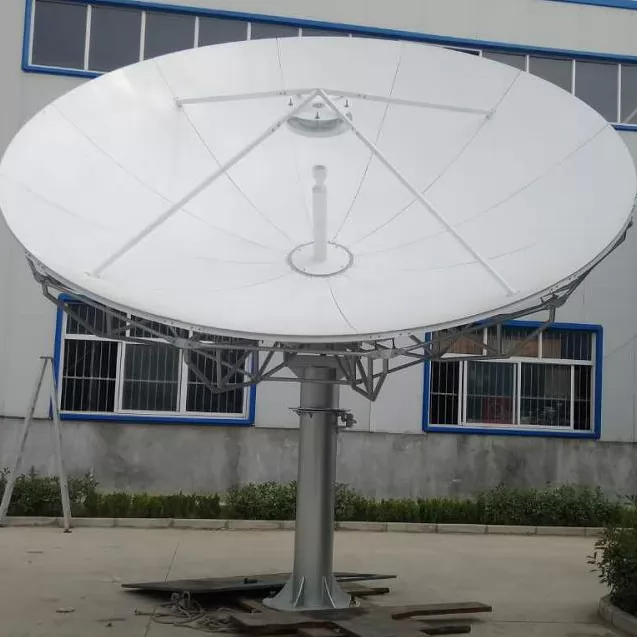 Antena de comunicação por satélite de banda C/Ku de 4,5 m